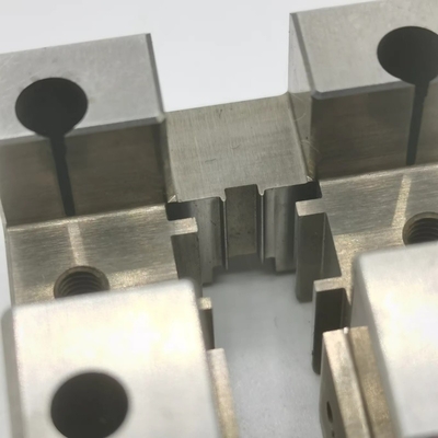 High precision custom made cnc metal parts machining milling service for machine parts